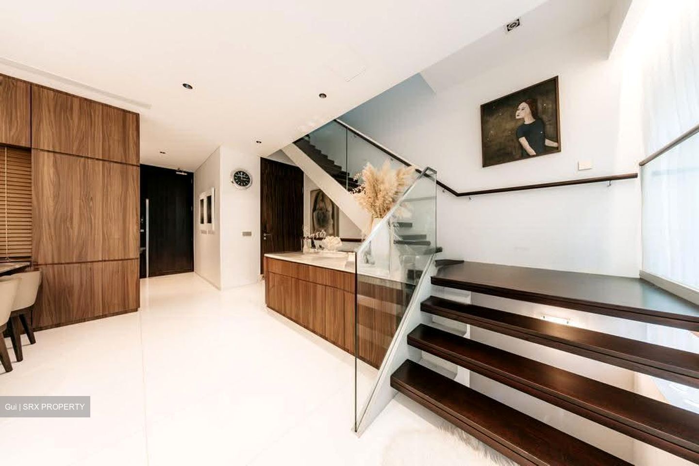 Cotswold Close (D13), Terrace #597735151